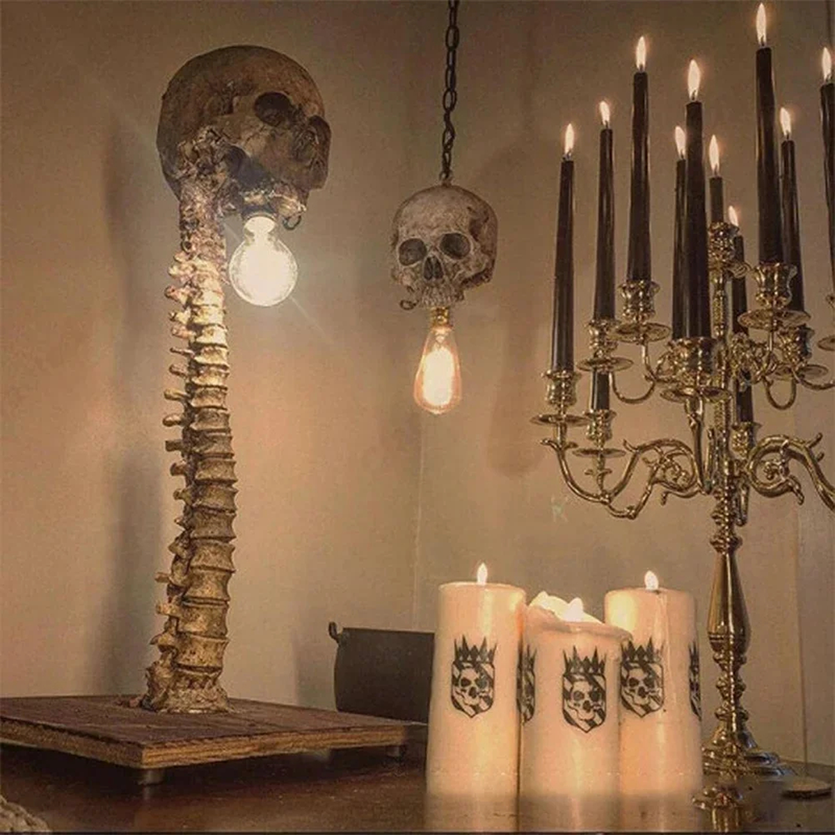Skull & Spine Gothic Table Lamp