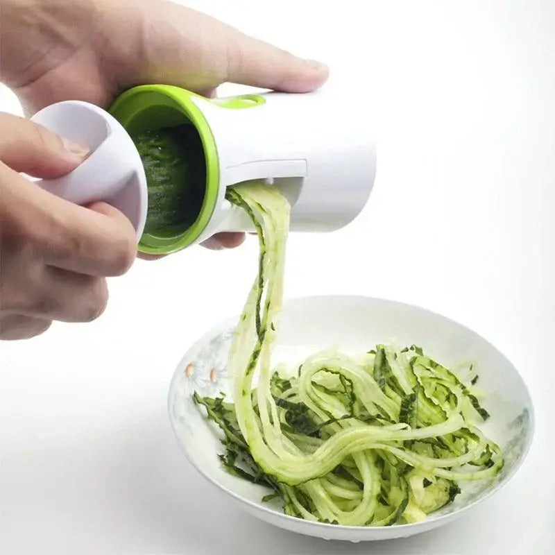 Handheld Vegetable Spiralizer – 3 Blades