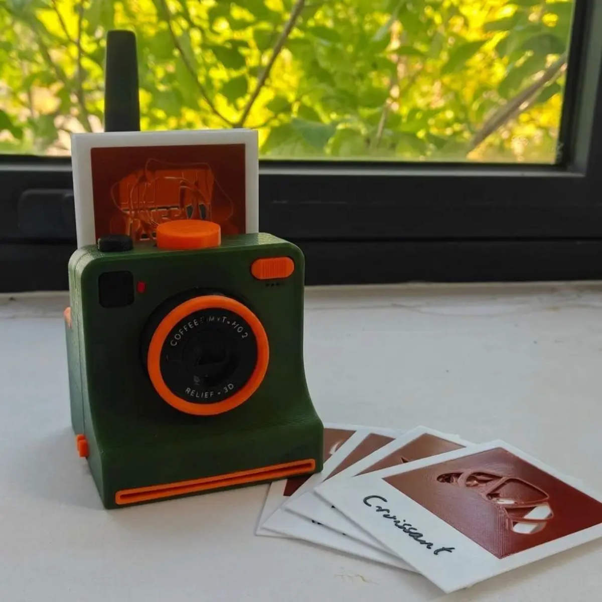Latte Art Camera – One-Click Coffee Stencil Printer